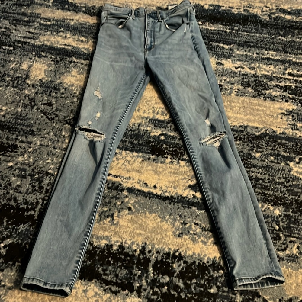Abercrombie and Fitch distressed jeans. 27/4